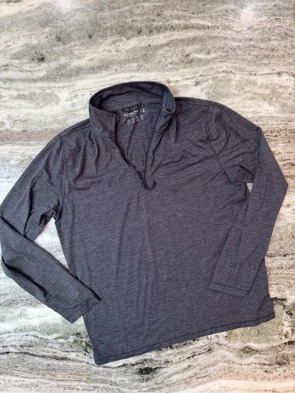 Abercrombie Men's Quarter-Zip Long Sleeve Pullover - Charcoal
Small